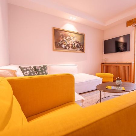 Wohnen Direkt Beim Meranplatz Appartement Bad Aussee Buitenkant foto