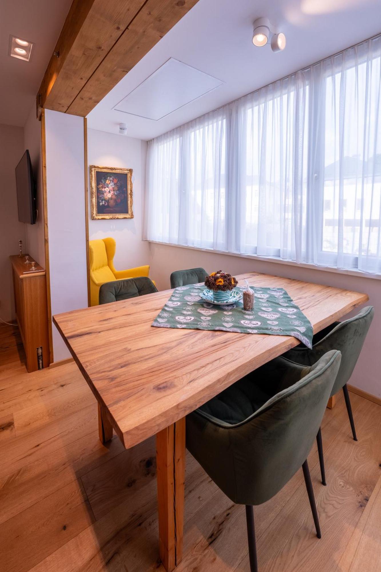 Wohnen Direkt Beim Meranplatz Appartement Bad Aussee Buitenkant foto